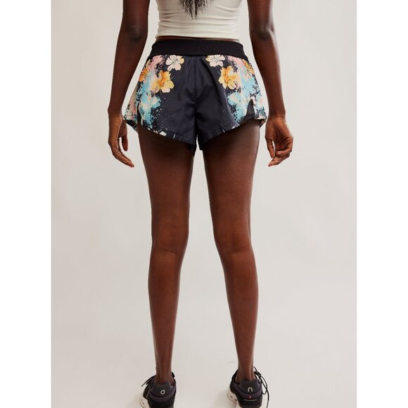 🆕 FP MOVEMENT Carpe Diem Printed Shorts / Floral Print - Picture 5 of 7